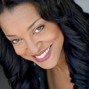 Meet your Posher, Charlee